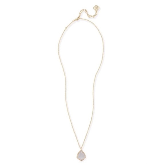 KENDRA SCOTT • Gold Cory Cat’s Eye Necklace - Picture 3 of 4